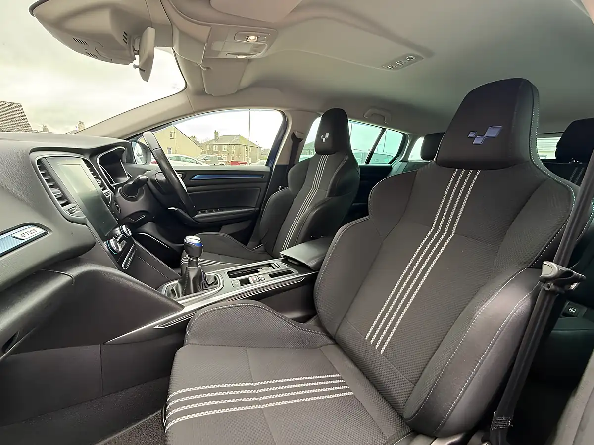 Used 2019 Renault Megane GT Line Sport Tourer Blue - Interior and Exterior details 14