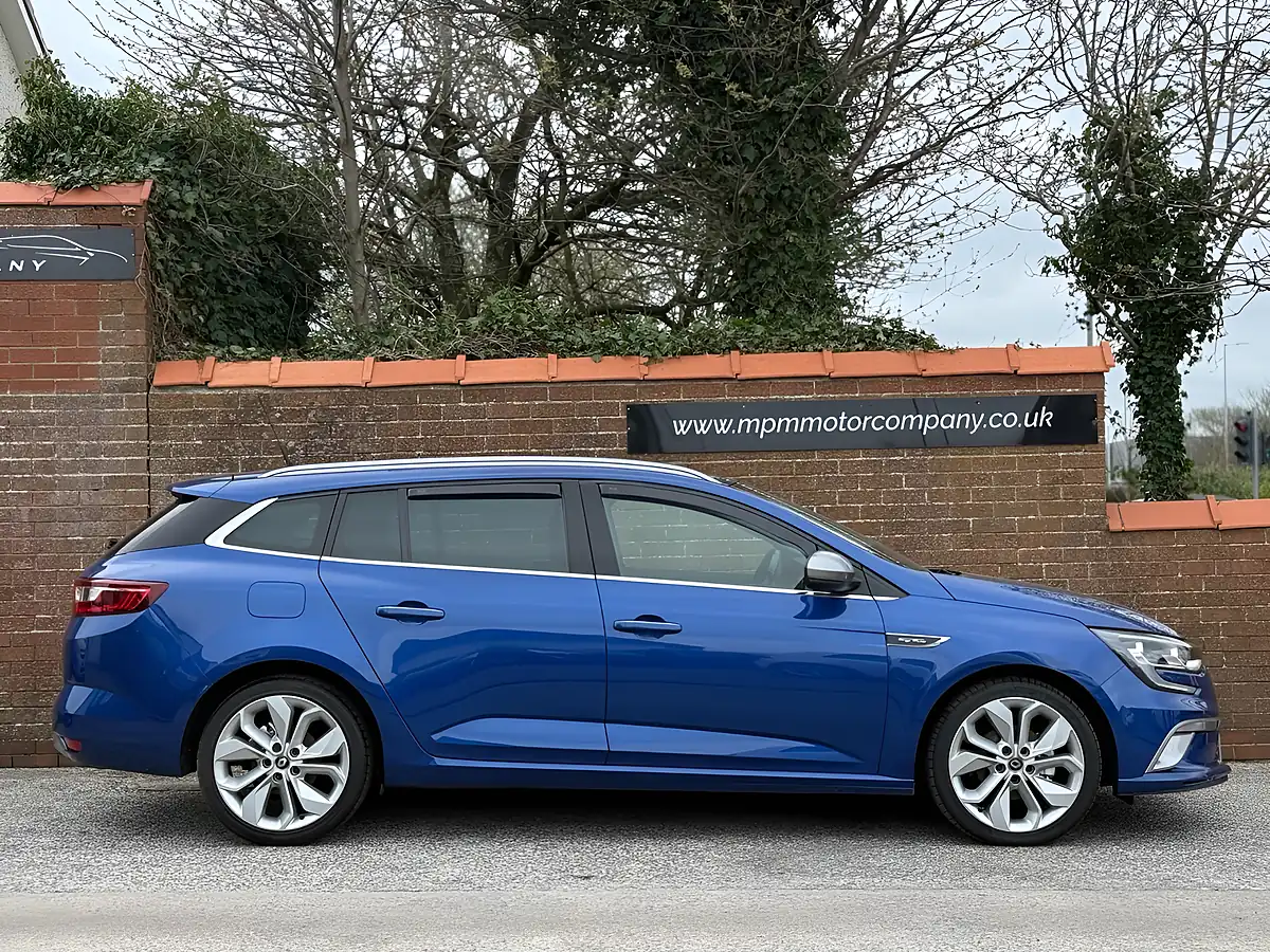 Used 2019 Renault Megane GT Line Sport Tourer Blue - Interior and Exterior details 3