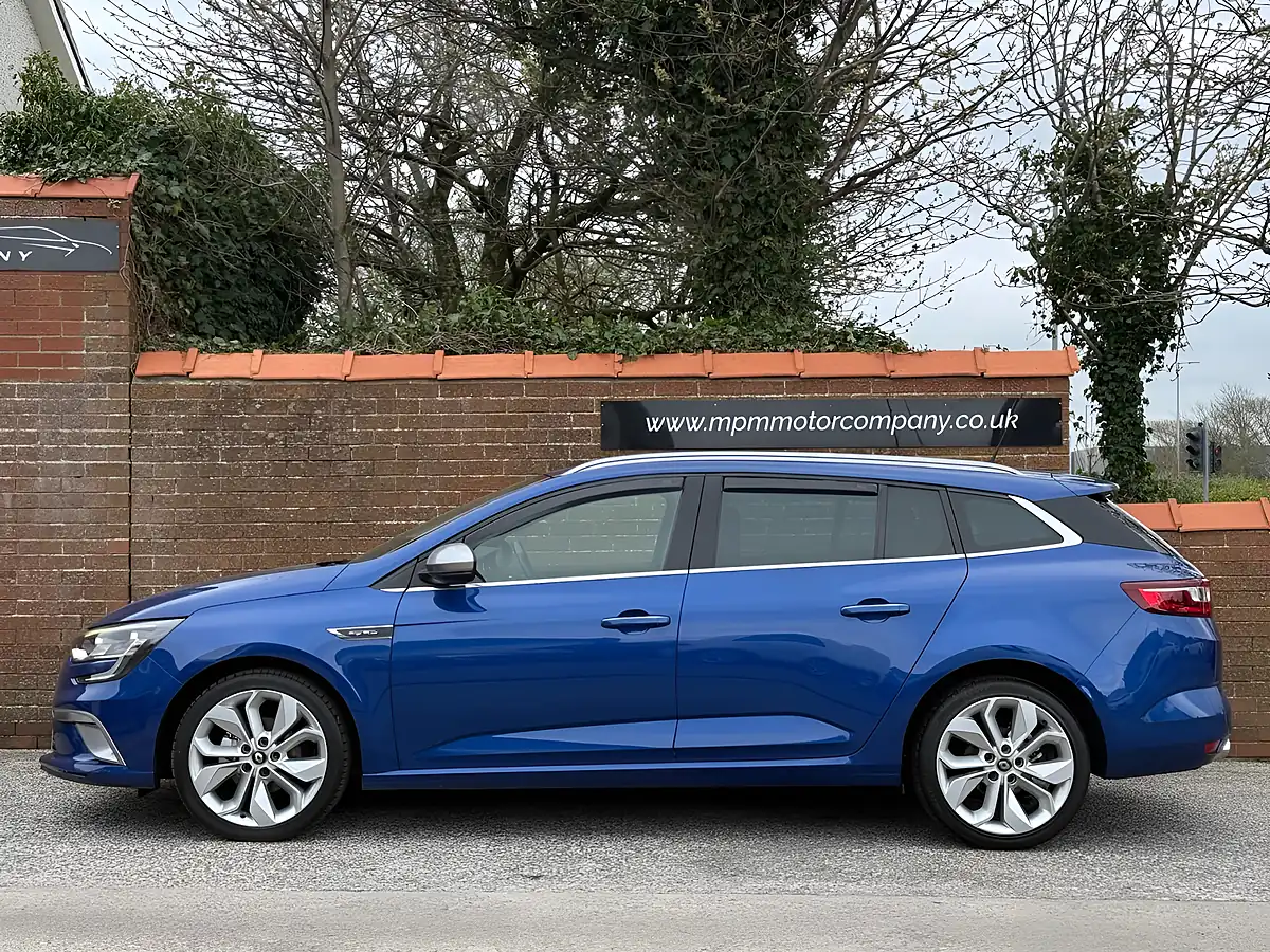 Used 2019 Renault Megane GT Line Sport Tourer Blue - Interior and Exterior details 4