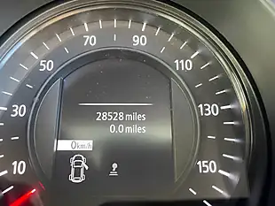 Used 2019 Renault Megane Play White - Interior and Exterior details 15