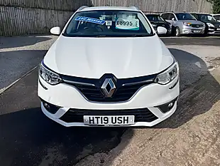 Used 2019 Renault Megane Play White - Interior and Exterior details 2