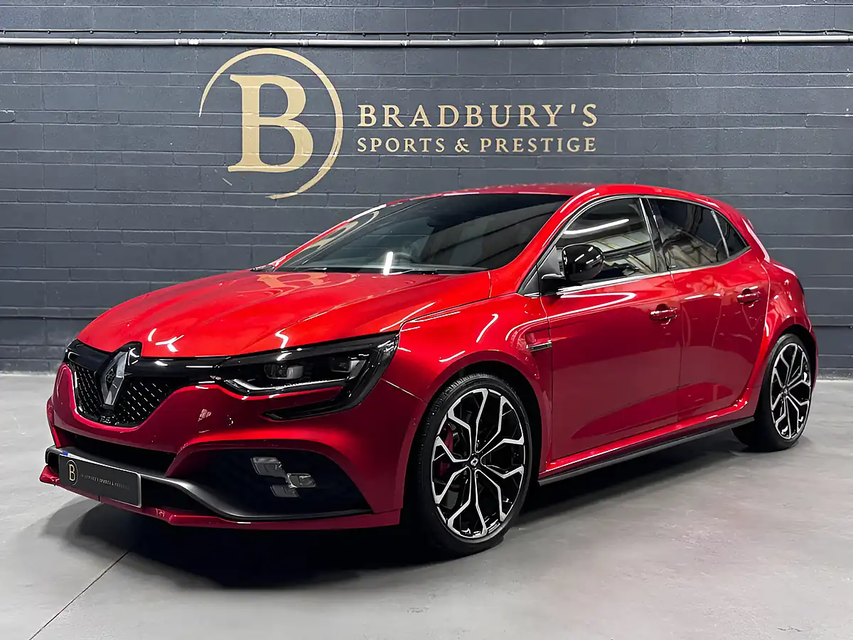 Used 2019 Renault Megane R.s. Flame Red - Front View