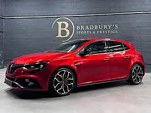 Used 2019 Renault Megane R.s. Flame Red - Interior and Exterior details 11