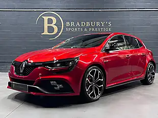 Used 2019 Renault Megane R.s. Flame Red - Interior and Exterior details 3