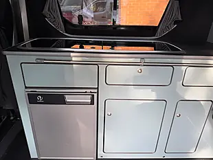 Used 2019 Renault Trafic 27 Sport Nav Silver - Interior and Exterior details 12
