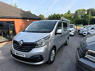 Used 2019 Renault Trafic 27 Sport Nav Silver - Interior and Exterior details 3