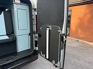Used 2019 Renault Trafic 27 Sport Nav Silver - Interior and Exterior details 8