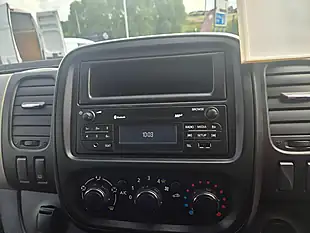 Used 2019 Renault Trafic Business+ White - Interior and Exterior details 17