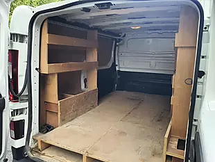 Used 2019 Renault Trafic Business+ White - Interior and Exterior details 13