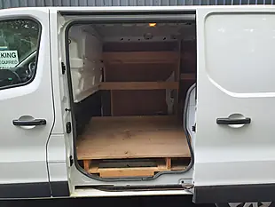 Used 2019 Renault Trafic Business+ White - Interior and Exterior details 14