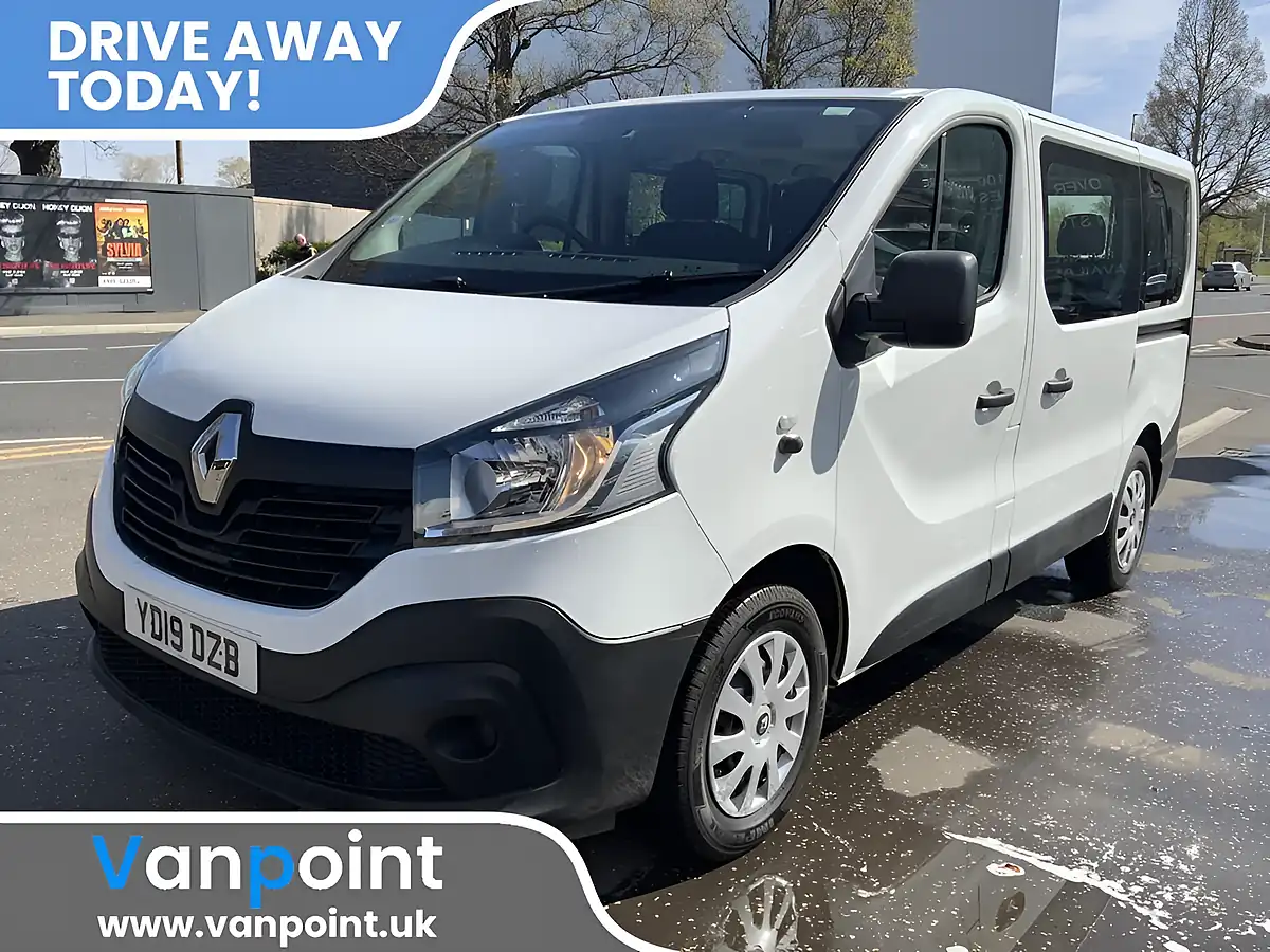 Used 2019 Renault Trafic Business White - Interior and Exterior details 3