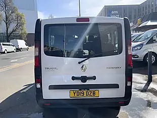 Used 2019 Renault Trafic Business White - Interior and Exterior details 5
