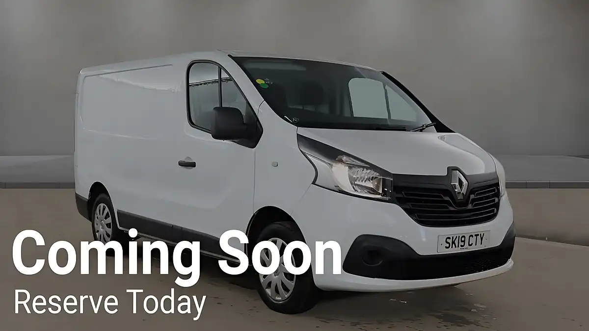 Used 2019 Renault Trafic Business+ White - Front View