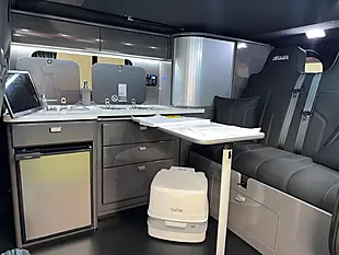 Used 2019 Renault Trafic Campervan Silver - Interior and Exterior details 18