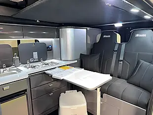 Used 2019 Renault Trafic Campervan Silver - Interior and Exterior details 19