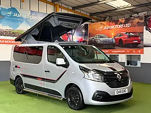 Used 2019 Renault Trafic Campervan Silver - Interior and Exterior details 9
