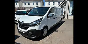 Used 2019 Renault Trafic Energy 30 Business Glacier White - Interior and Exterior details 3