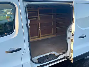 Used 2019 Renault Trafic Energy Sport Nav Lwb White - Interior and Exterior details 6