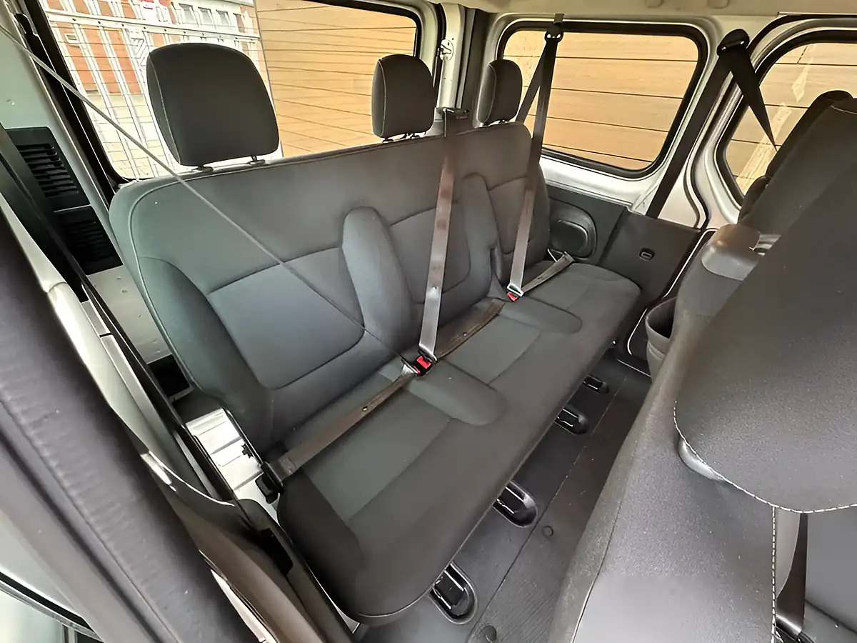 Used 2019 Renault Trafic SL27 Business Mercury - Interior and Exterior details 15