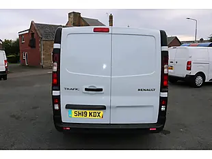 Used 2019 Renault Trafic Sl27 Business White - Interior and Exterior details 7