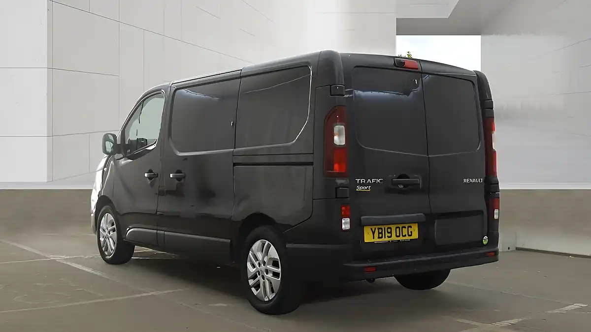 Used 2019 Renault Trafic Sport Nav Black - Interior and Exterior details 3