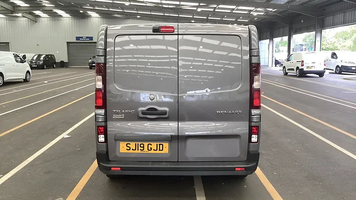 Used 2019 Renault Trafic Sport Nav Grey - Interior and Exterior details 10