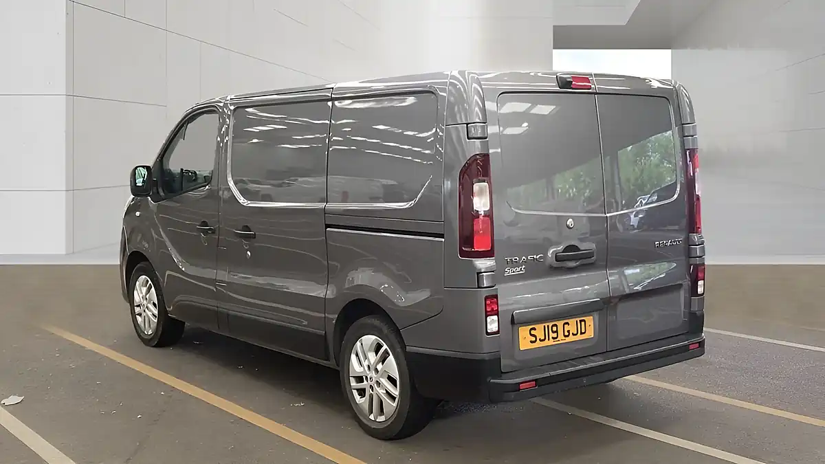 Used 2019 Renault Trafic Sport Nav Grey - Interior and Exterior details 3