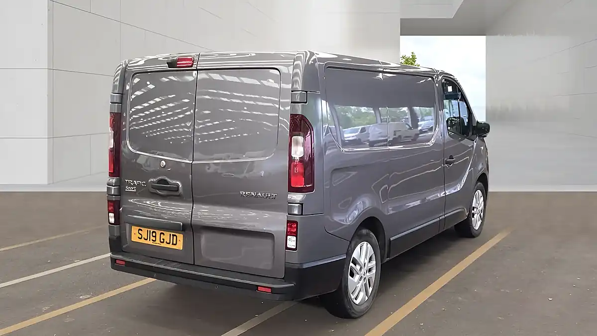 Used 2019 Renault Trafic Sport Nav Grey - Interior and Exterior details 5