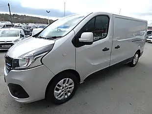 Used 2019 Renault Trafic Sport Nav Mercury - Interior and Exterior details 12