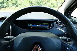 Used 2019 Renault Zoe Dynamique Nav Black - Interior and Exterior details 10