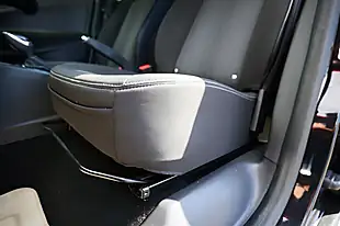 Used 2019 Renault Zoe Dynamique Nav Black - Interior and Exterior details 13