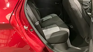 Used 2019 Renault Zoe Dynamique Nav Red - Interior and Exterior details 6