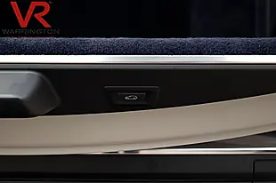 Used 2019 Rolls-Royce Cullinan Grey - Interior and Exterior details 13