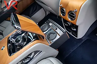 Used 2019 Rolls-Royce Cullinan Grey - Interior and Exterior details 19