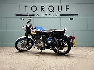 Used 2019 Royal Enfield Bullet Classic Blue - Interior and Exterior details 7