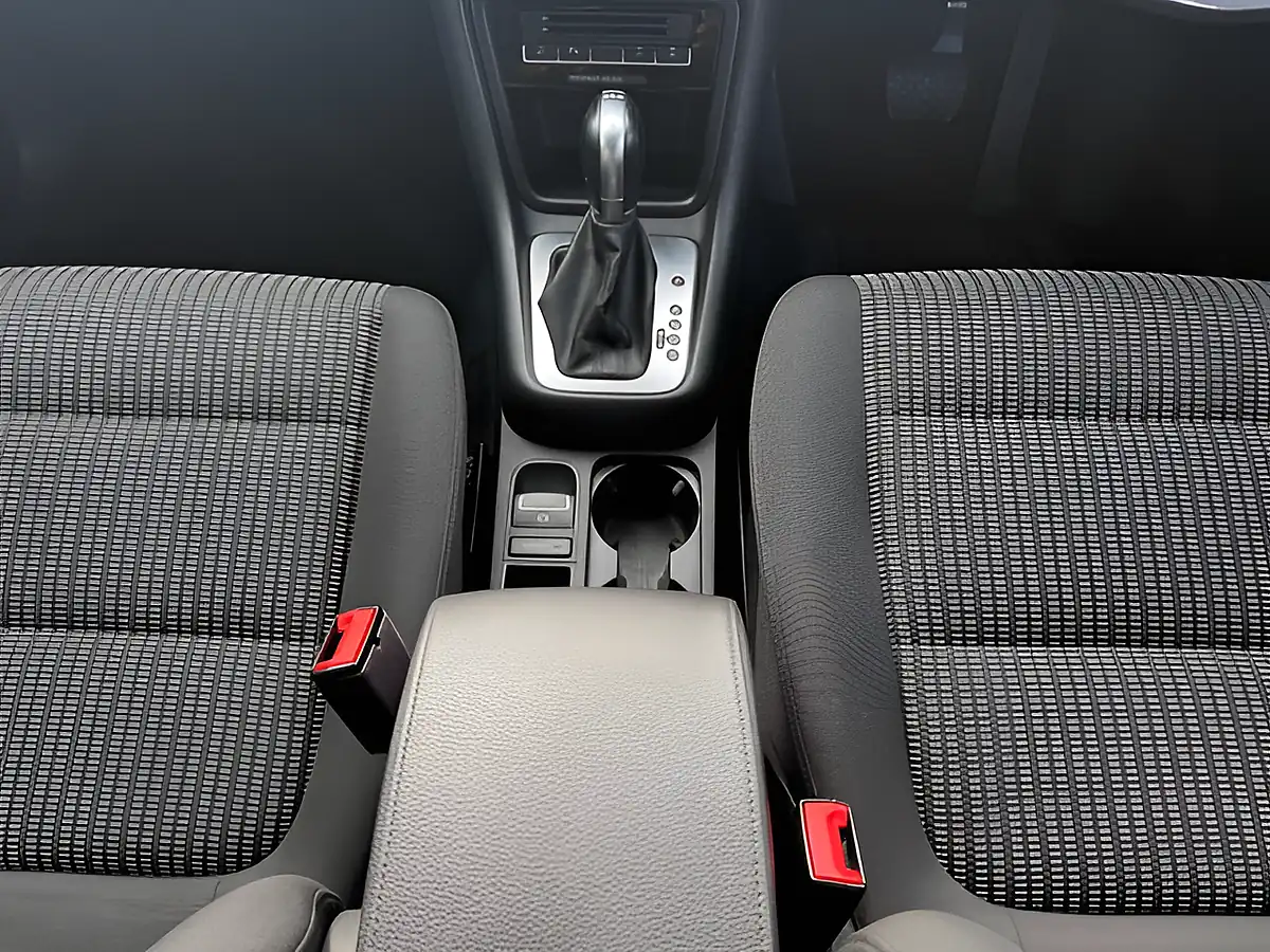 Used 2019 SEAT Alhambra Se Blue - Interior and Exterior details 13