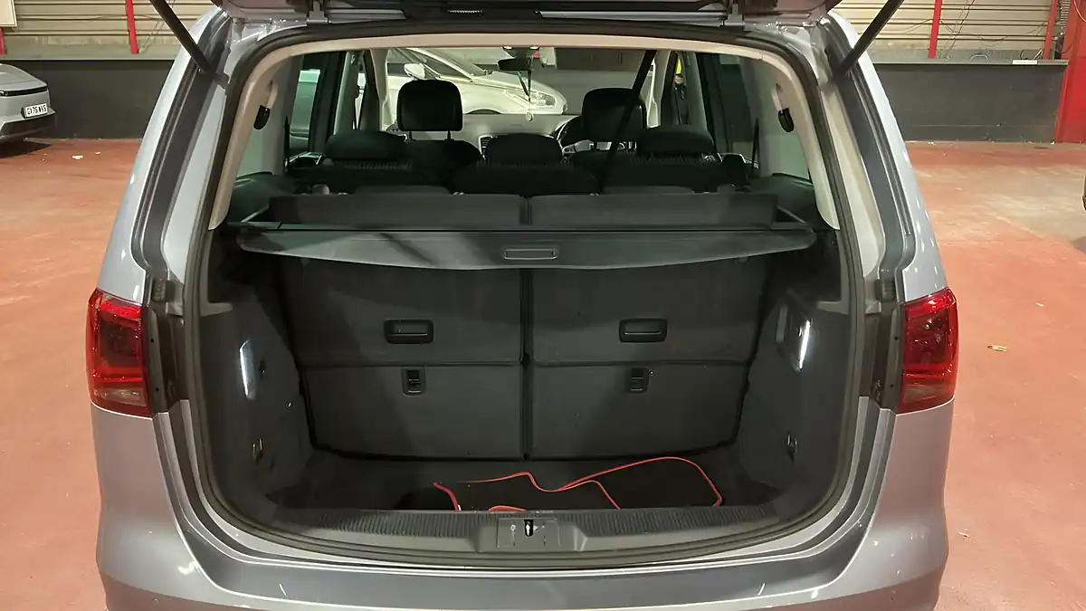 Used 2019 SEAT Alhambra Se Silver - Interior and Exterior details 7