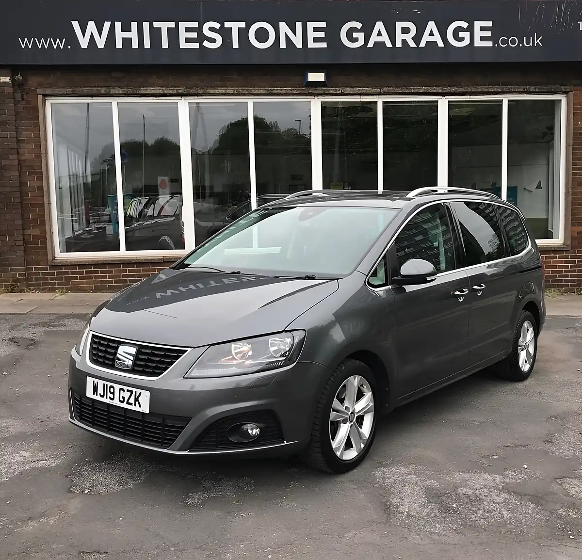 Used 2019 SEAT Alhambra Xcellence Indium Grey - Interior and Exterior details 3
