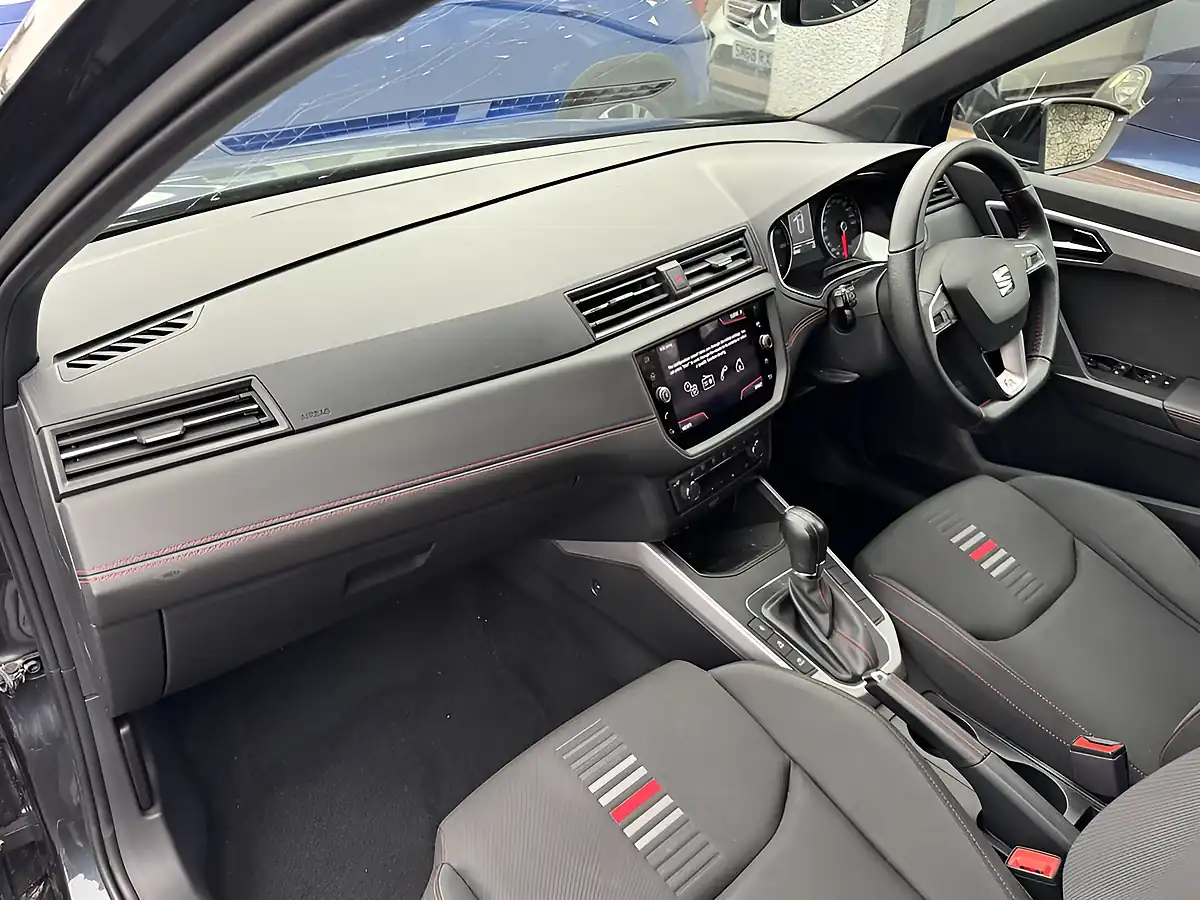 Used 2019 SEAT Arona Fr Grey - Interior and Exterior details 11