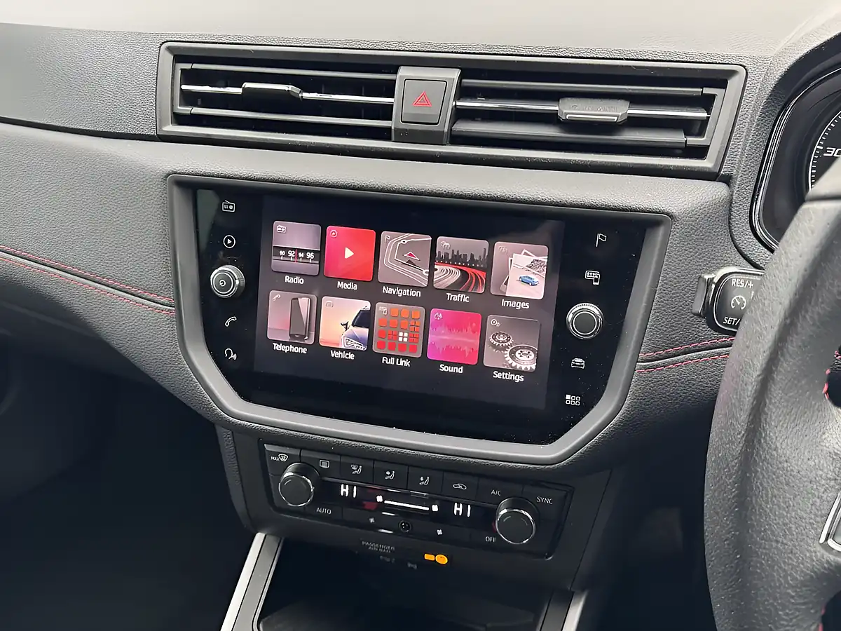 Used 2019 SEAT Arona Fr Grey - Interior and Exterior details 16
