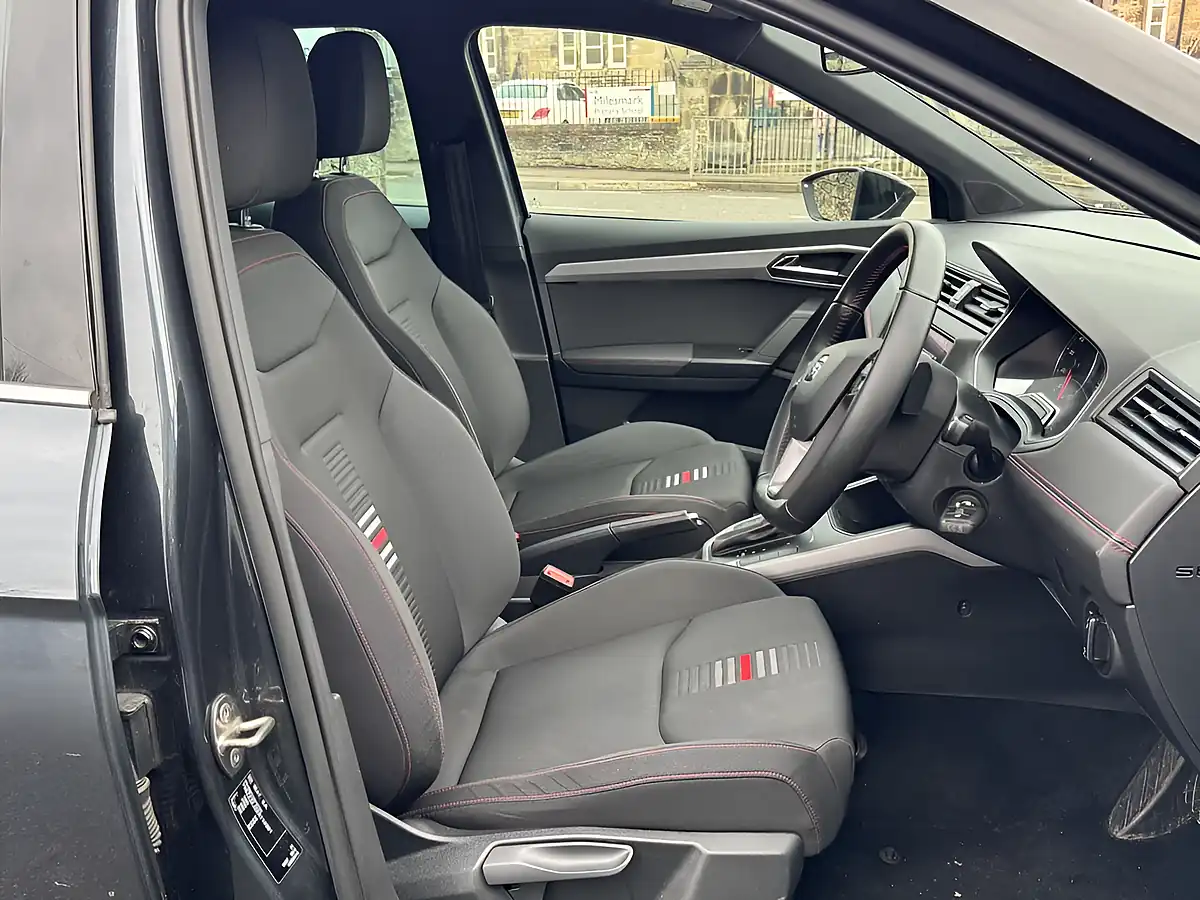 Used 2019 SEAT Arona Fr Grey - Interior and Exterior details 5