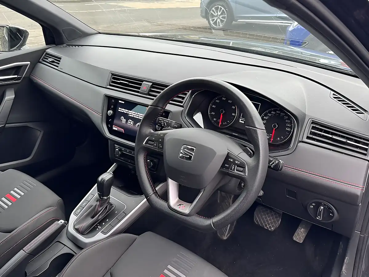 Used 2019 SEAT Arona Fr Grey - Interior and Exterior details 6