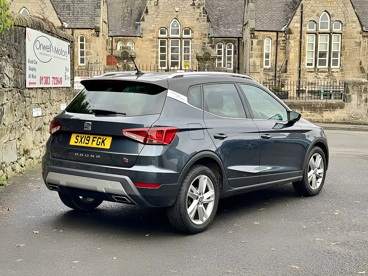 Used 2019 SEAT Arona Fr Grey - Interior and Exterior details 7