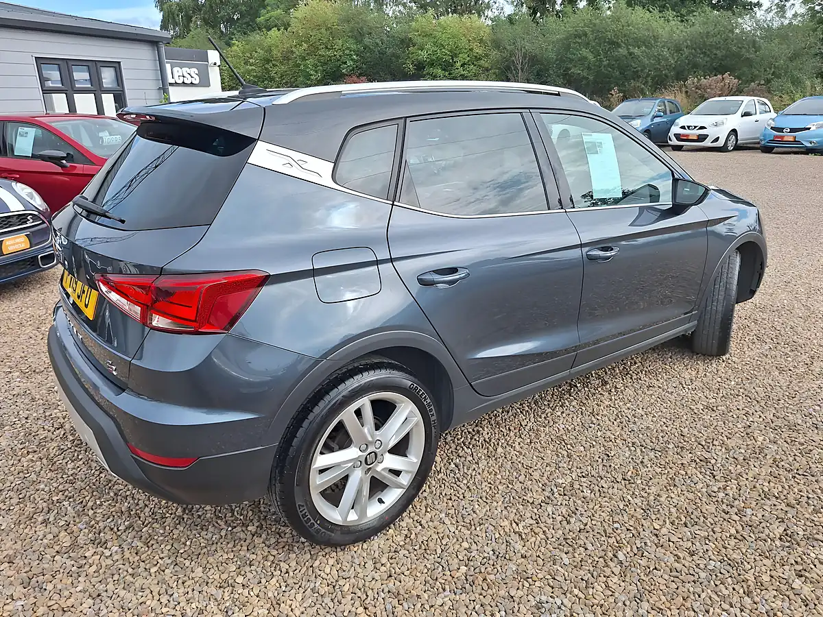 Used 2019 SEAT Arona Fr Grey - Interior and Exterior details 17