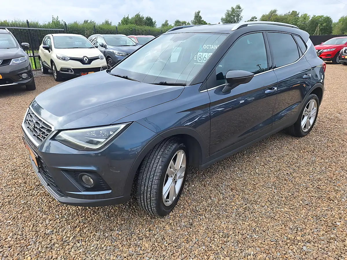 Used 2019 SEAT Arona Fr Grey - Interior and Exterior details 3