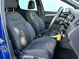 Used 2019 SEAT Arona Fr Mystery Blue - Interior and Exterior details 15
