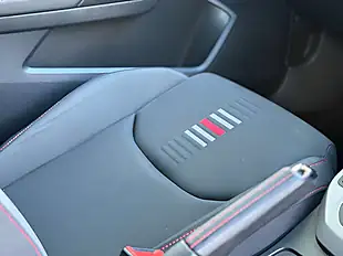 Used 2019 SEAT Arona Fr Mystery Blue - Interior and Exterior details 16