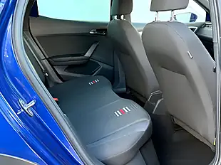Used 2019 SEAT Arona Fr Mystery Blue - Interior and Exterior details 17