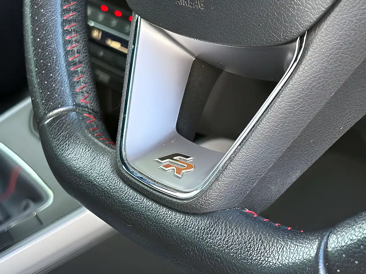 Used 2019 SEAT Arona Fr Mystery Blue - Interior and Exterior details 18