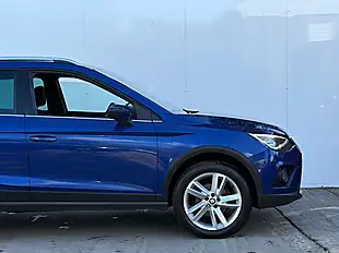 Used 2019 SEAT Arona Fr Mystery Blue - Interior and Exterior details 8